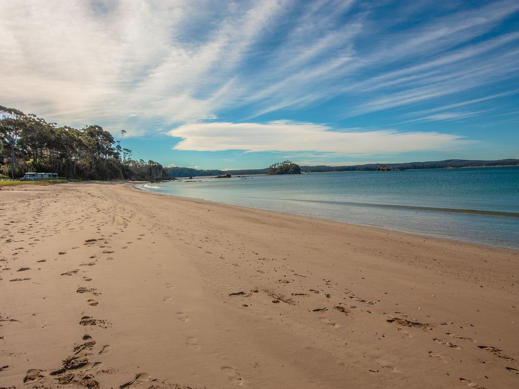 Caseys Beach Holiday Park Sunshine Bay Εξωτερικό φωτογραφία