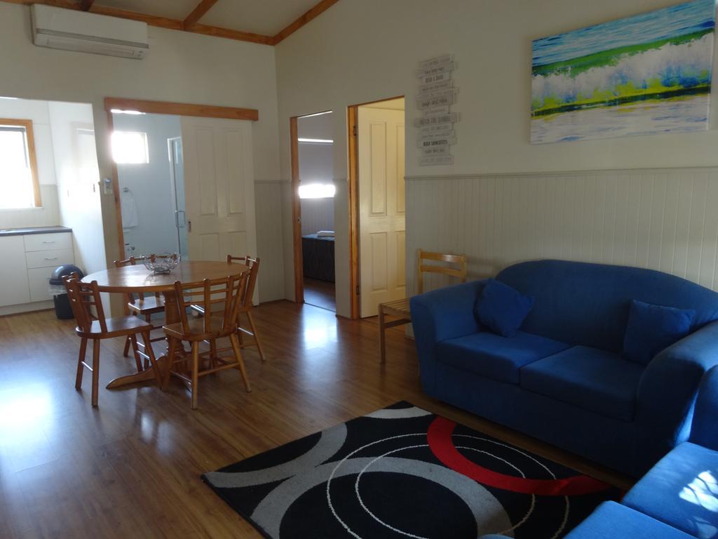 Caseys Beach Holiday Park Sunshine Bay Εξωτερικό φωτογραφία