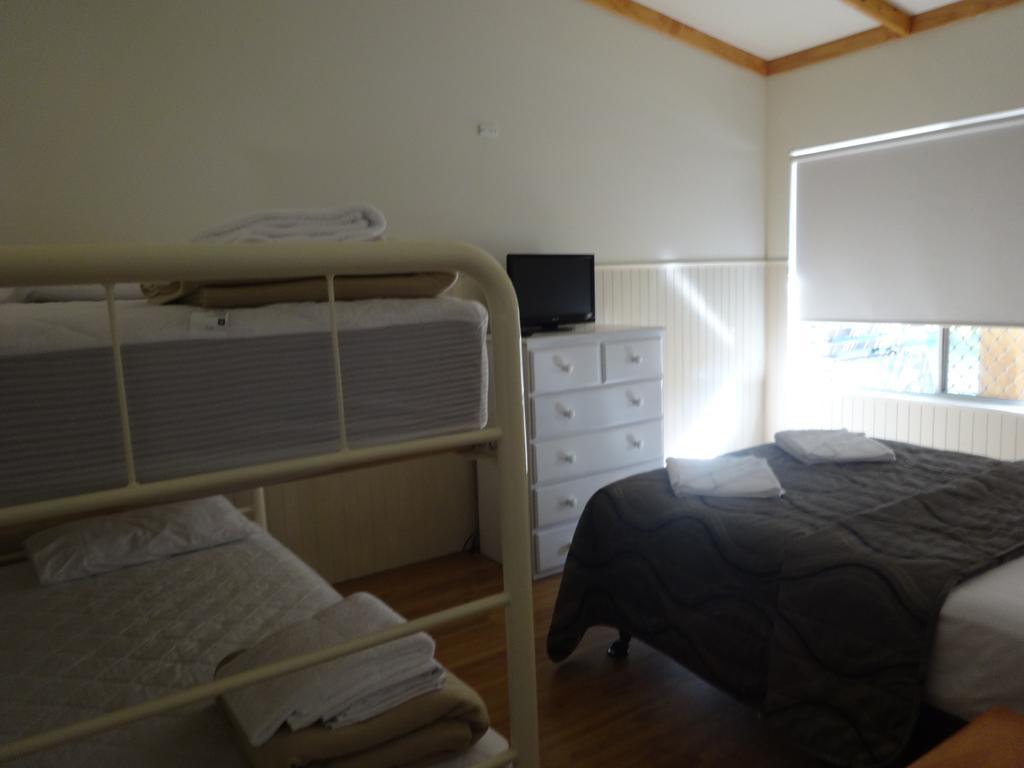 Caseys Beach Holiday Park Sunshine Bay Εξωτερικό φωτογραφία