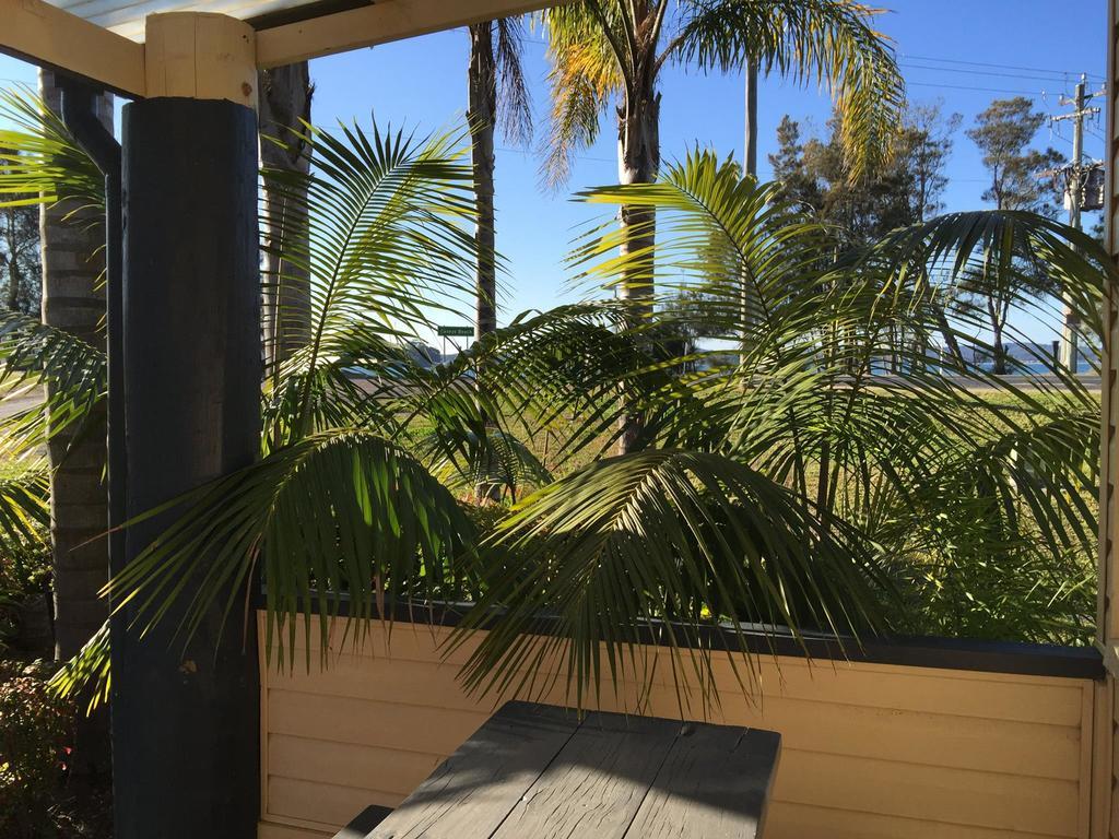 Caseys Beach Holiday Park Sunshine Bay Εξωτερικό φωτογραφία