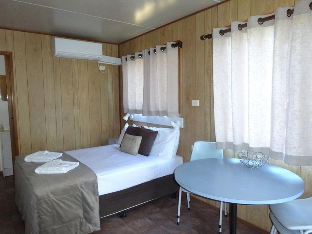 Caseys Beach Holiday Park Sunshine Bay Εξωτερικό φωτογραφία